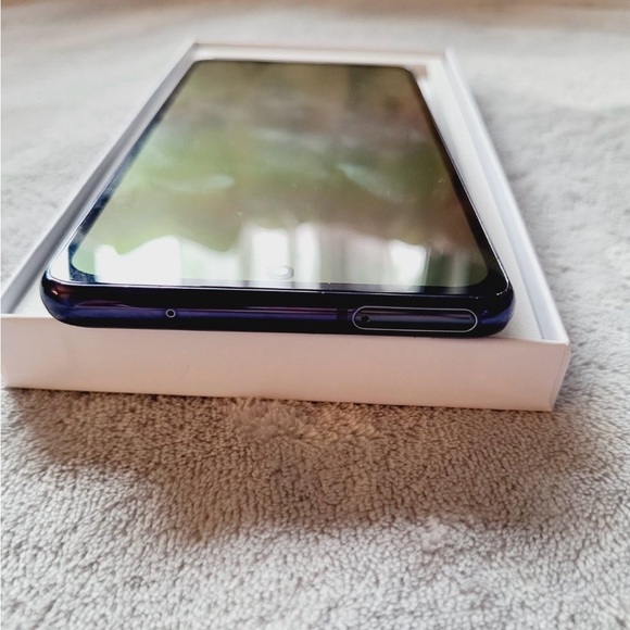 Refurbished Samsung Galaxy s20 fe - Picture 6 of 6